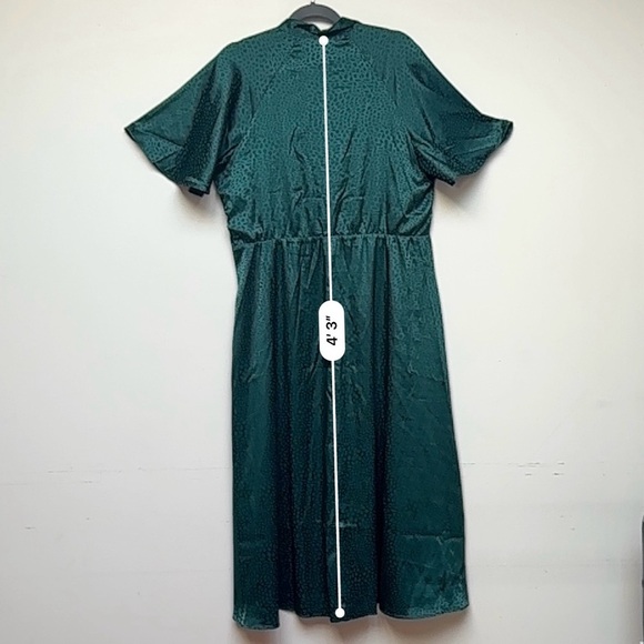 Julia Jordan Green Tie Neck Satin Midi Dress Size 14 - Picture 16 of 16